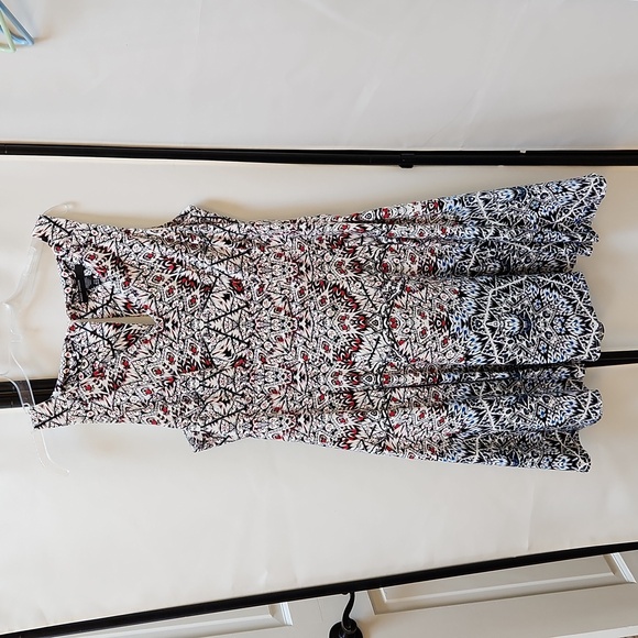 Maggie London 14 Fit and Flare sundress - Picture 1 of 5